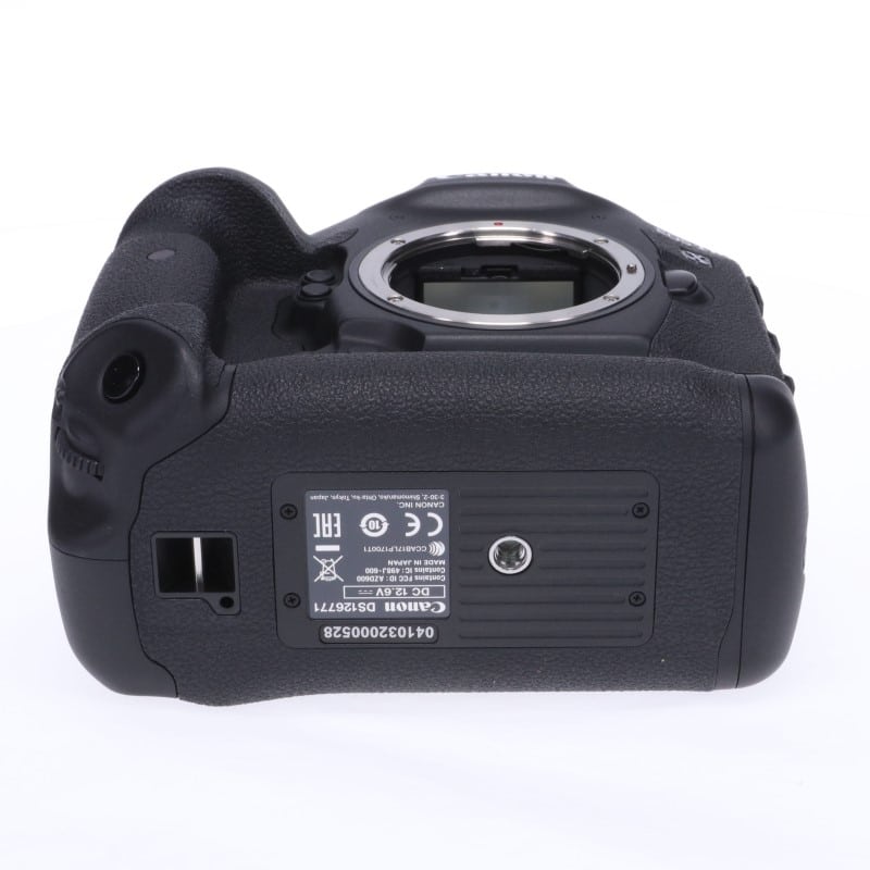 EOS-1D X Mark III ボディー