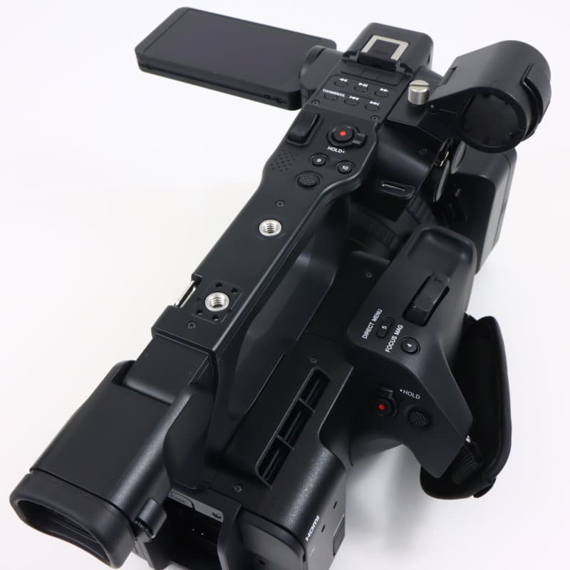 HXR-NX800