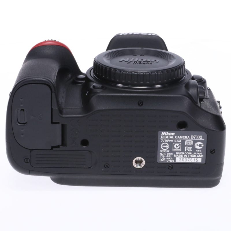 D7100 ボディ