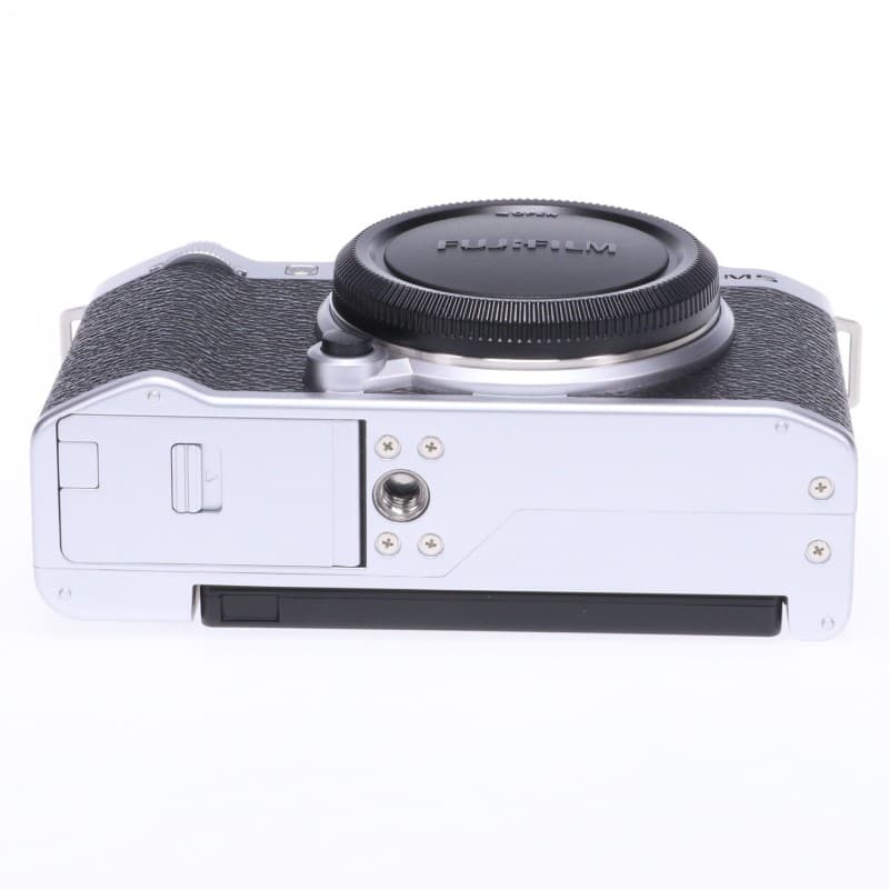 FUJIFILM X-M5 ボディ シルバー