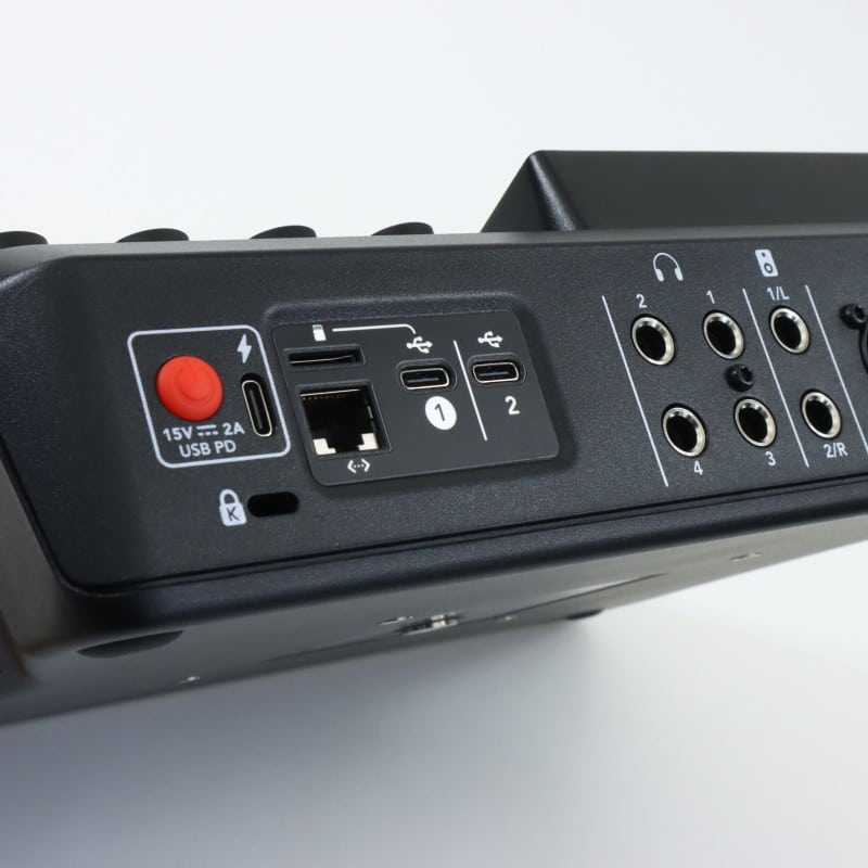RCPII [RODECaster Pro II]