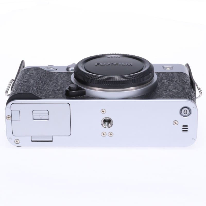 FUJIFILM X-E5 ボディ シルバー