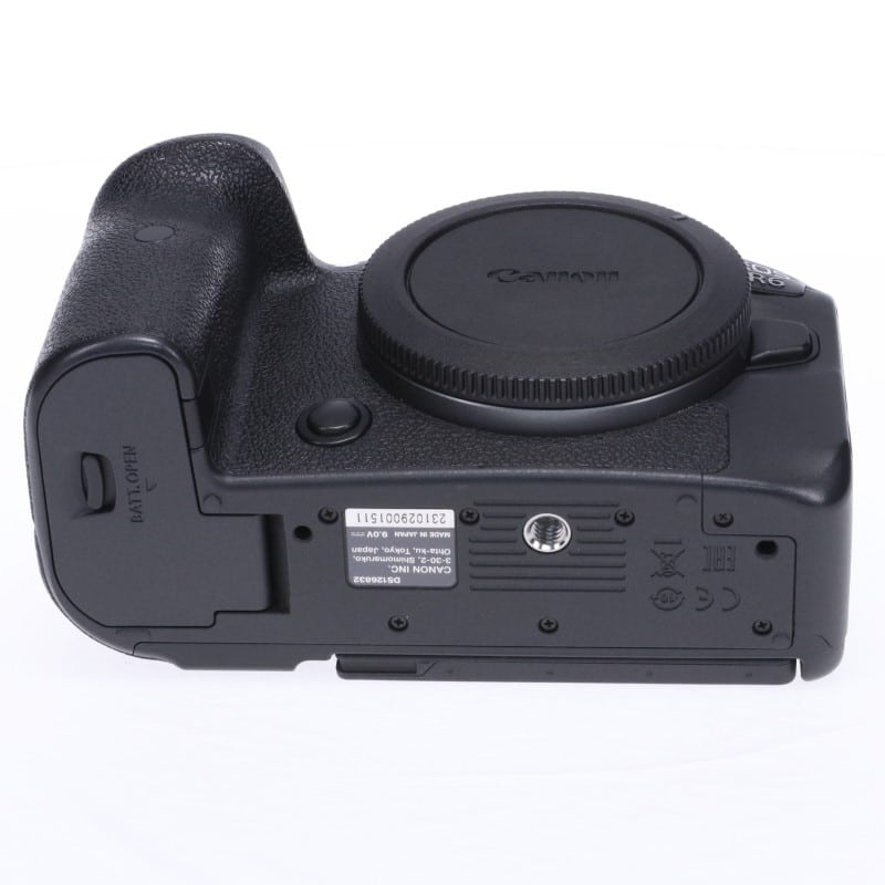 EOS R6 ボディー