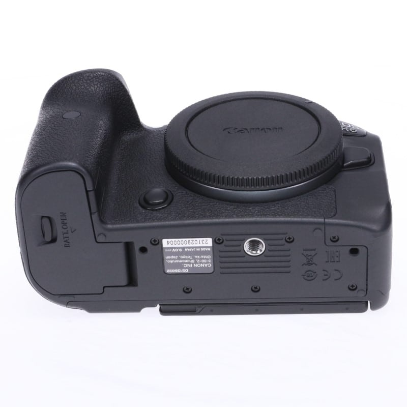 EOS R6 ボディー