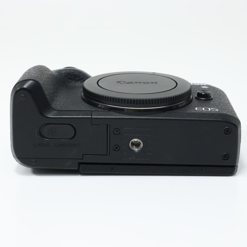 EOS M6 Mark II ボディー ブラック