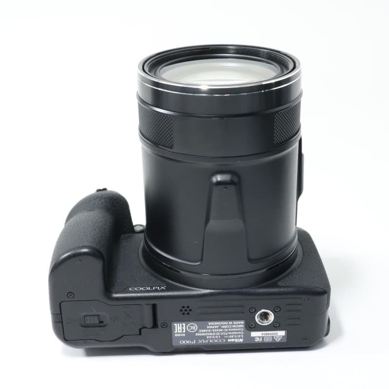 COOLPIX P900