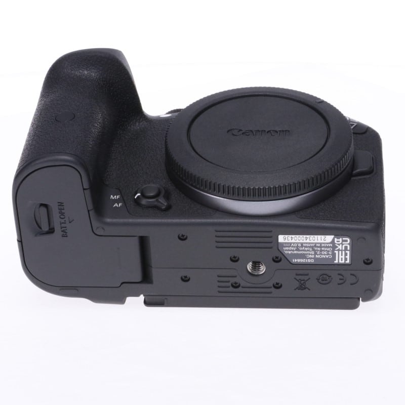 EOS R7 ボディー