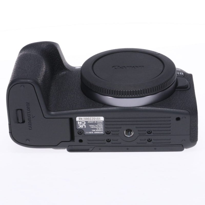 EOS R8 ボディー