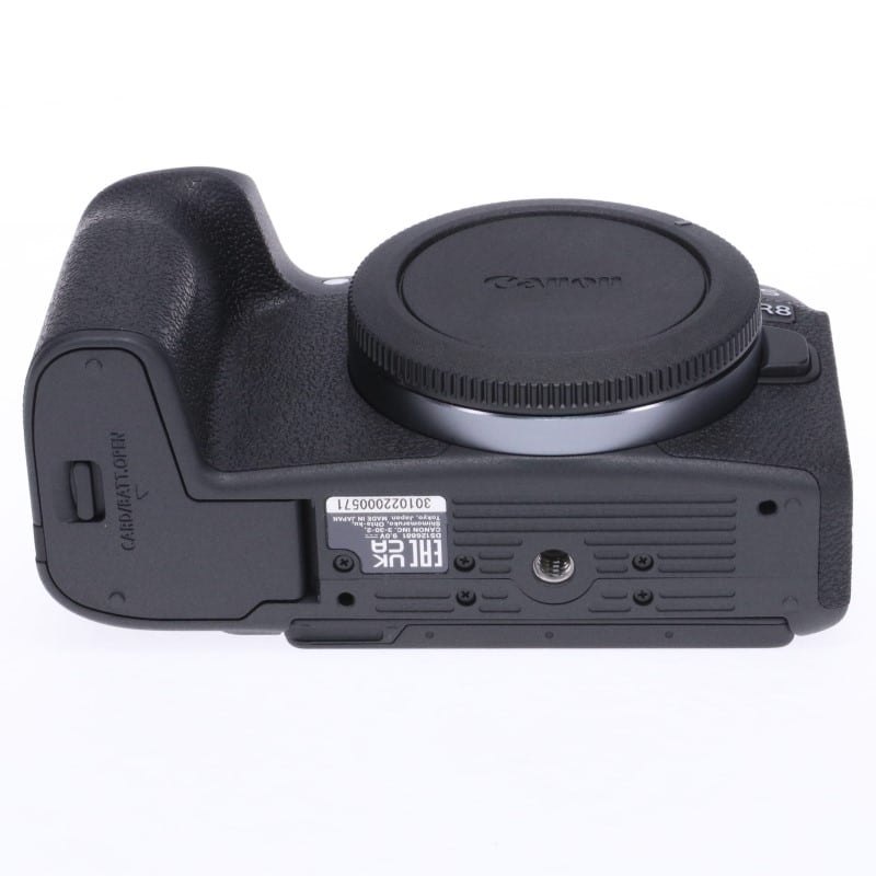 EOS R8 ボディー