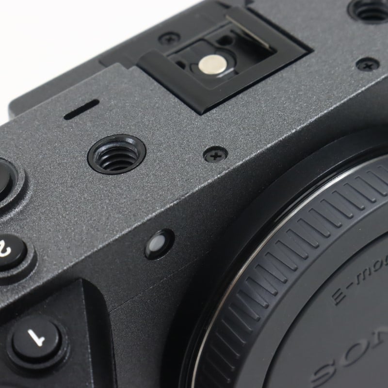 FX30 XLRハンドルユニット同梱モデル ILME-FX30