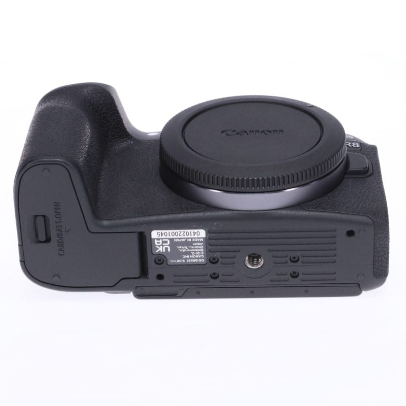 EOS R8 ボディー