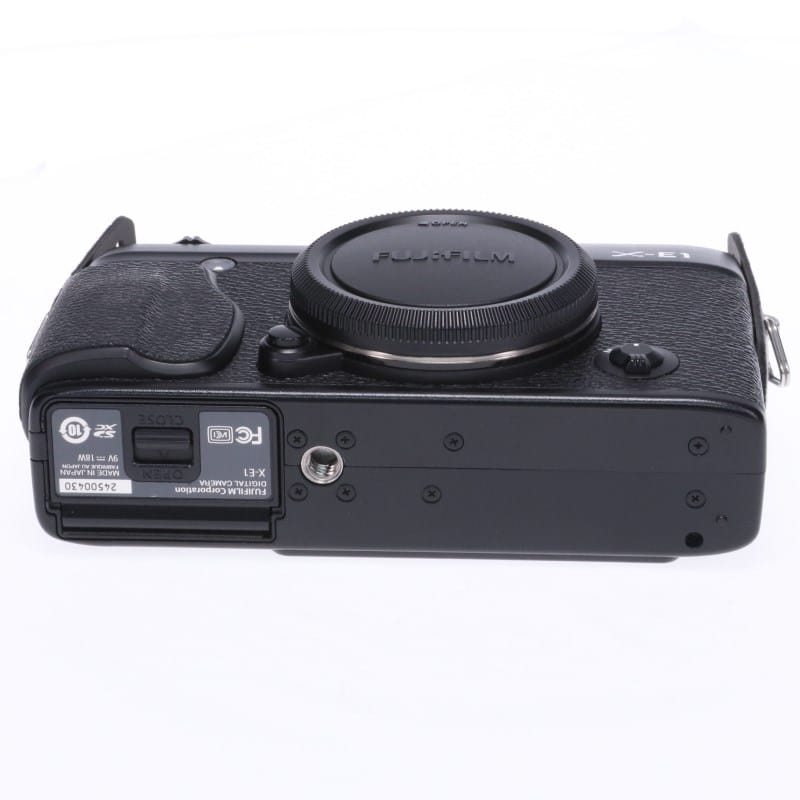 FUJIFILM X-E1 ボディ ブラック