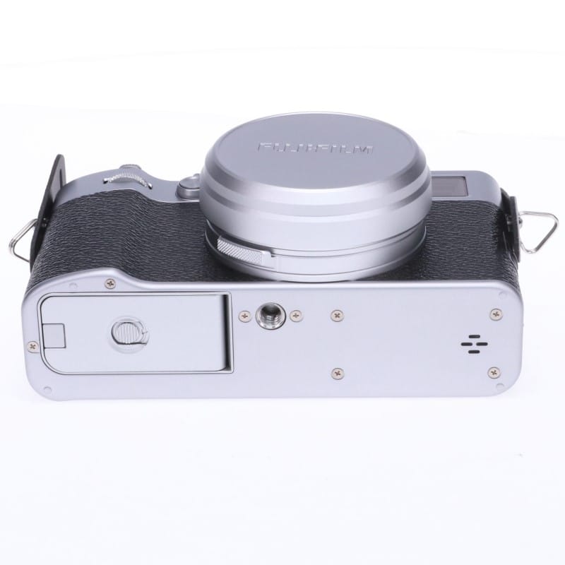 FUJIFILM X100VI シルバー