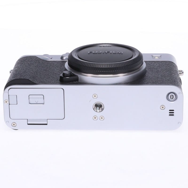 FUJIFILM X-E5 ボディ シルバー