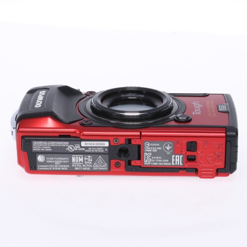 Tough TG-5 レッド