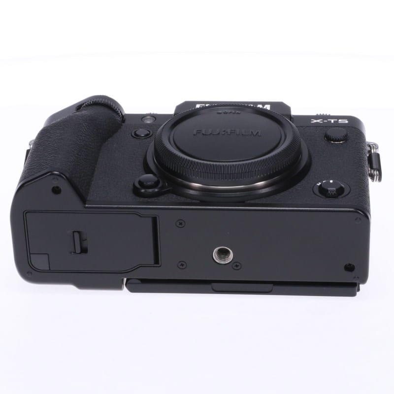 富士フイルム FUJIFILM X-T5 ボディ ブラック AB+ランク 中古｜フジヤ