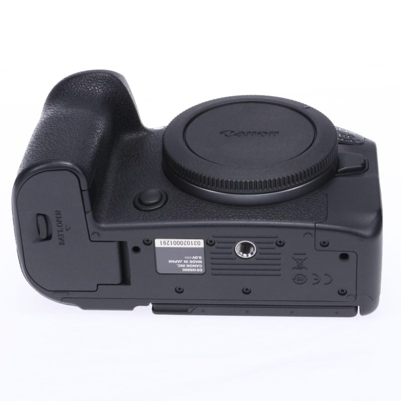 EOS R6 Mark II ボディー