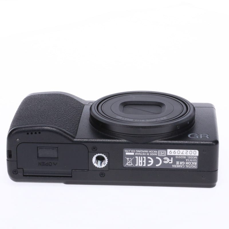 RICOH RICOH GR III ABランク 中古｜フジヤカメラ