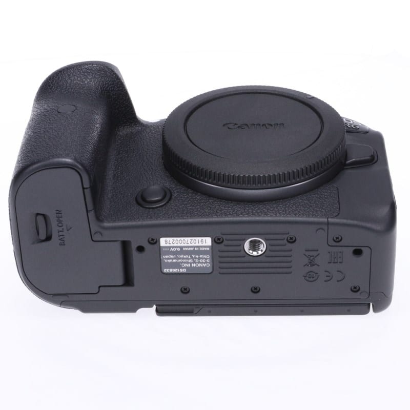 EOS R6 ボディー