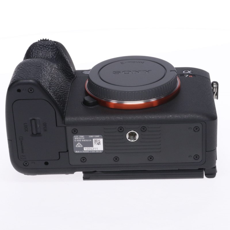 ILCE-7RM5 [α7R V]
