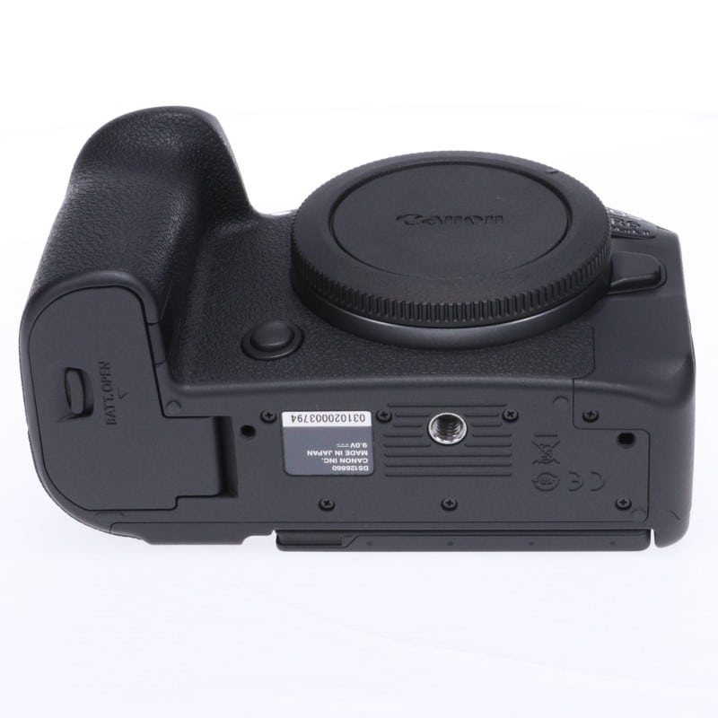 EOS R6 Mark II ボディー