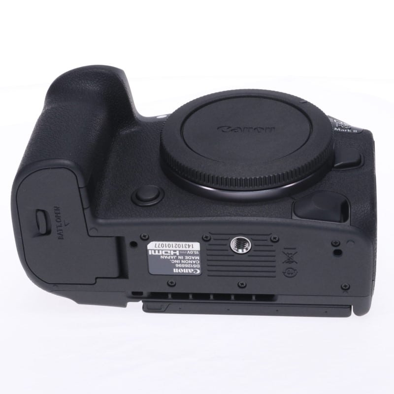 EOS R5 Mark II ボディー