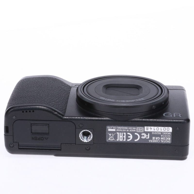 RICOH RICOH GR III AB-ランク 中古｜フジヤカメラ