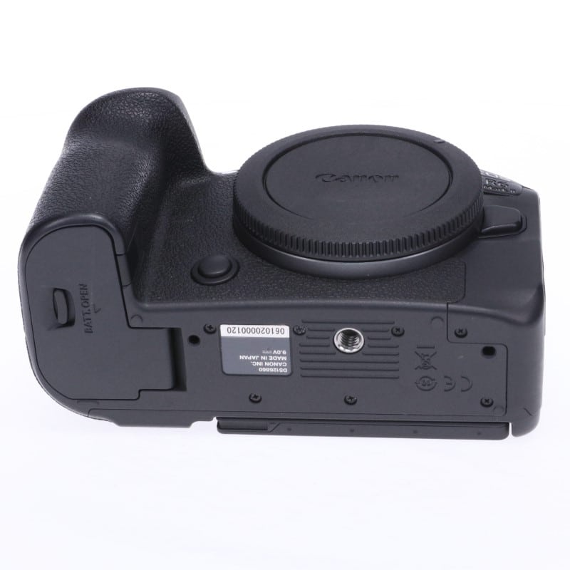 EOS R6 Mark II ボディー