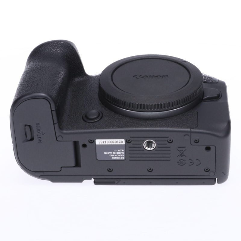 EOS R6 Mark II ボディー