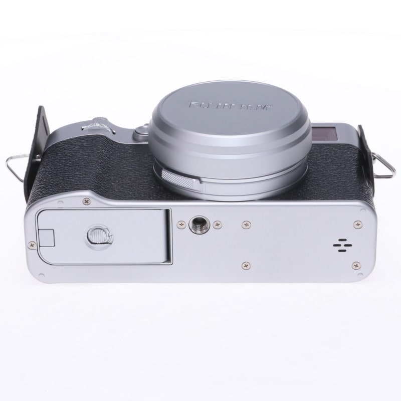 FUJIFILM X100VI ボディ シルバー