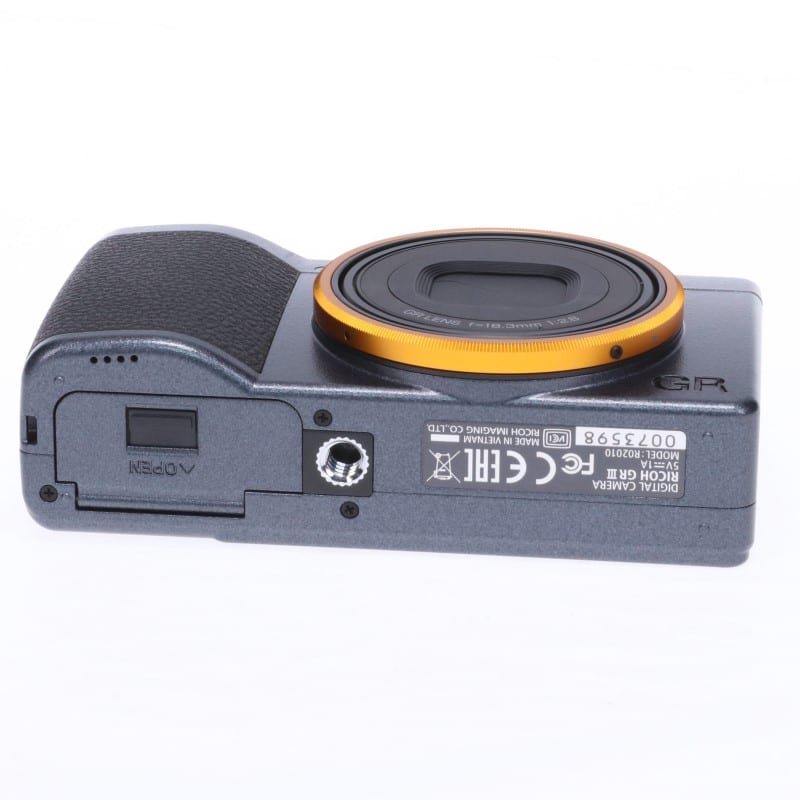 RICOH GR III Street Edition