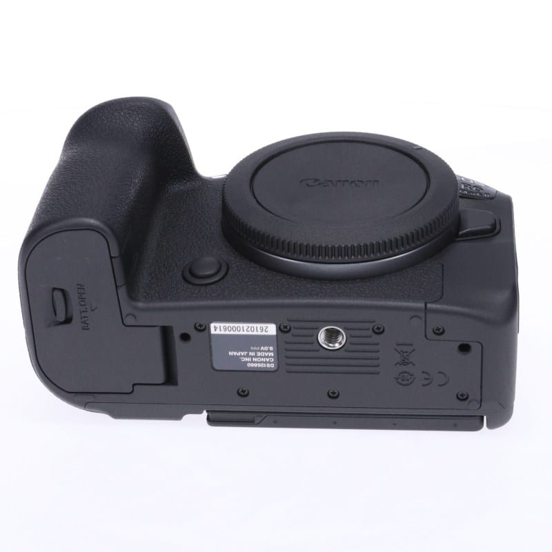 EOS R6 Mark II ボディー