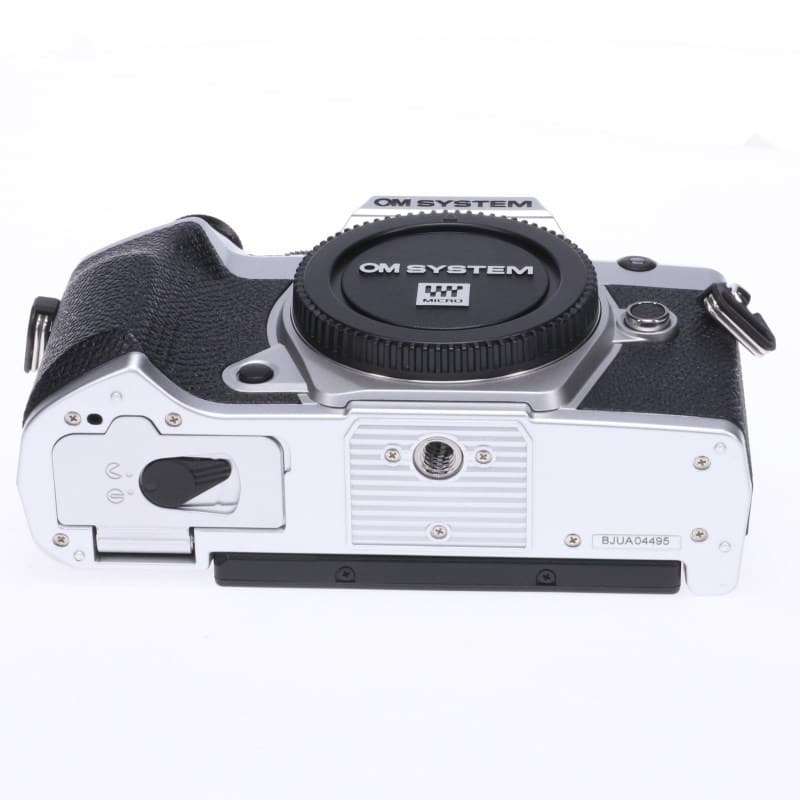 OM SYSTEM OM-5 Mark II ボディー シルバー