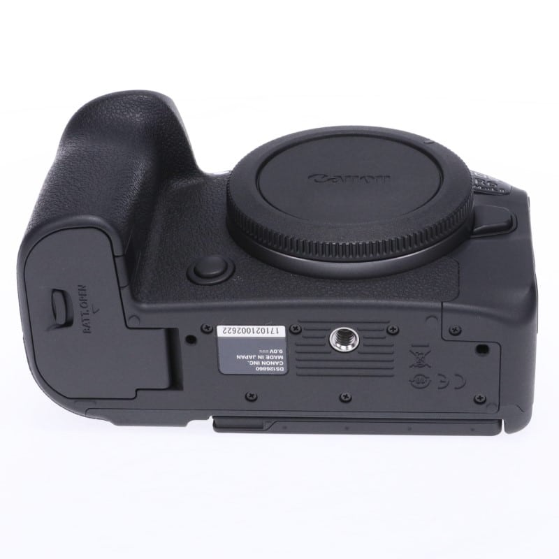 EOS R6 Mark II ボディー