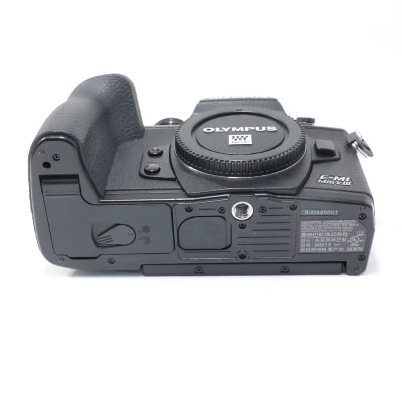 OM-D E-M1 Mark III ボディー