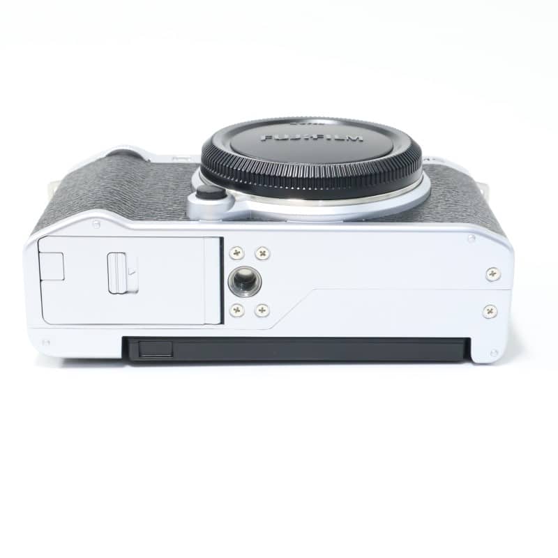 FUJIFILM X-M5 ボディ シルバー