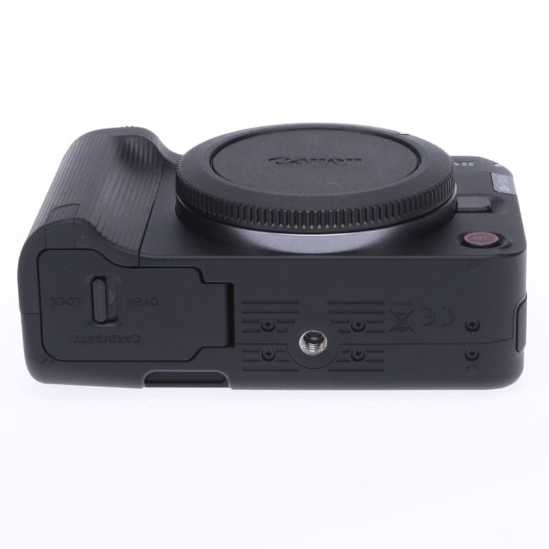 EOS R50 V