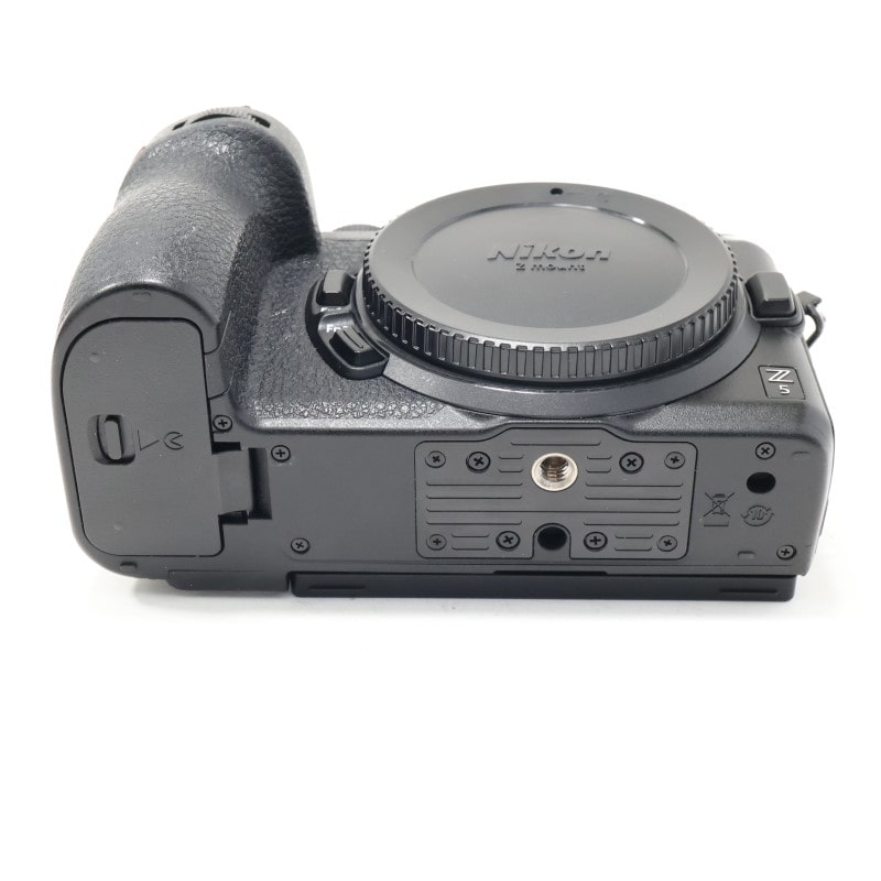 Nikon Z5 ボディ 中古 C2120140398435｜中古通販フジヤカメラ