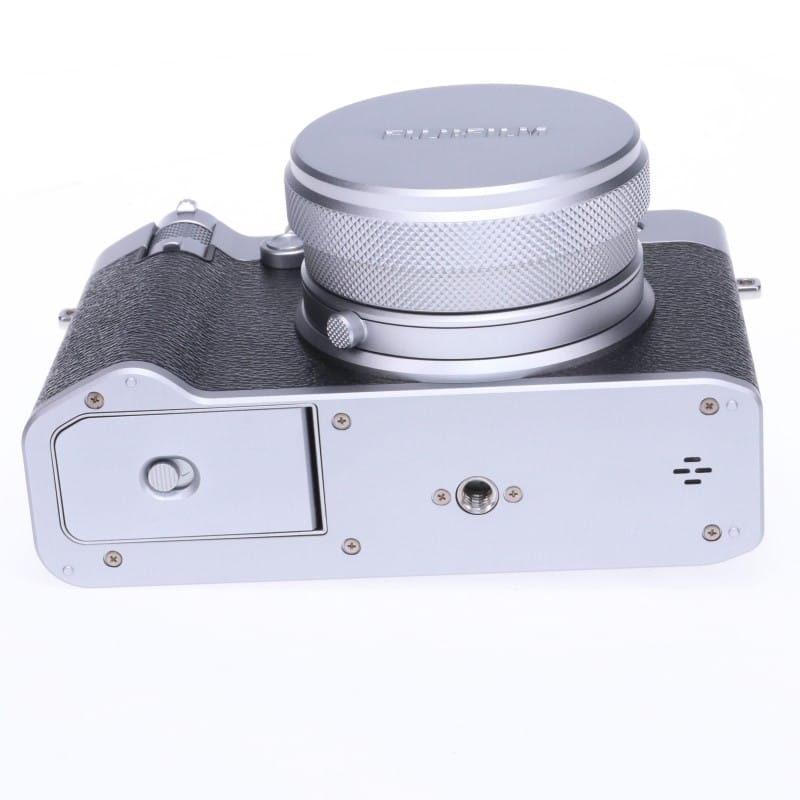 FUJIFILM GFX100RF シルバー