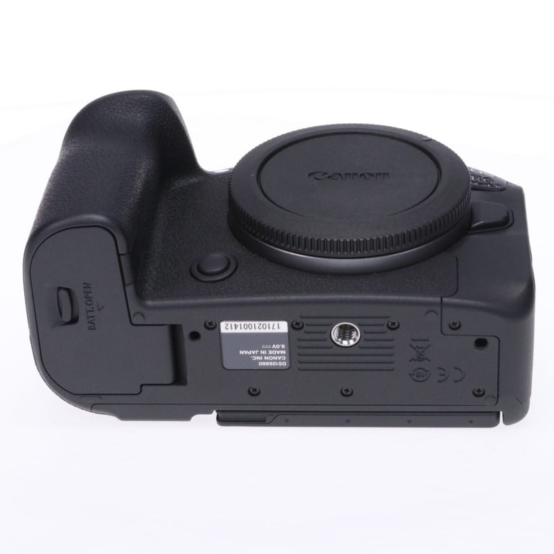 EOS R6 Mark II ボディー