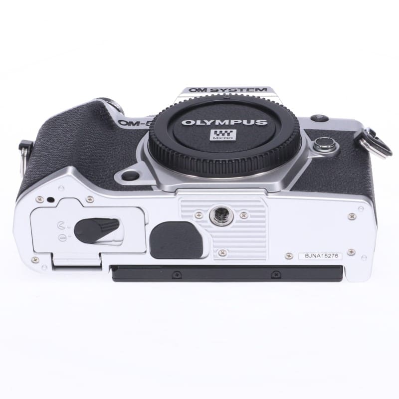 OLYMPUS／OM SYSTEM OM SYSTEM OM-5 ボディー シルバー 中古
