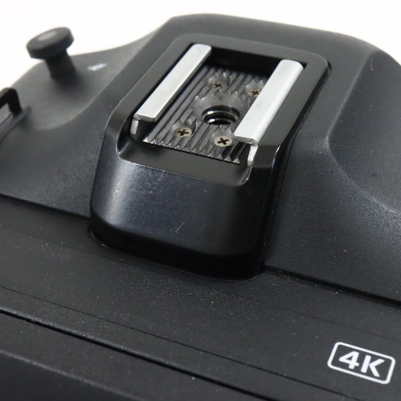 EOS C70 ボディー