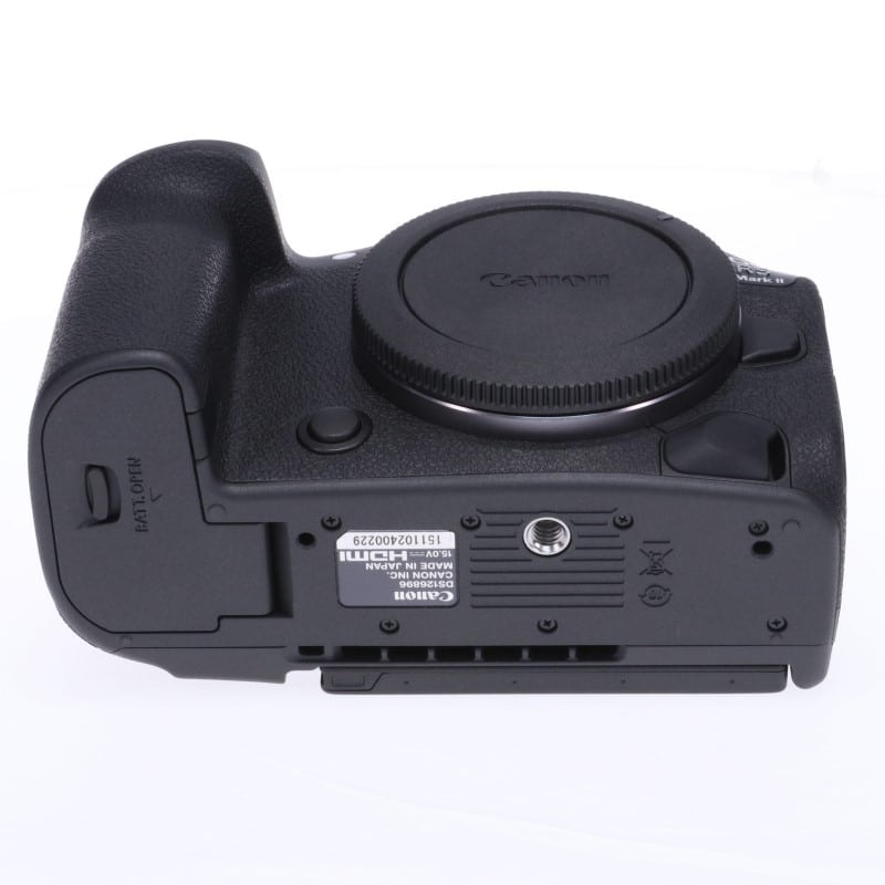 EOS R5 Mark II ボディー