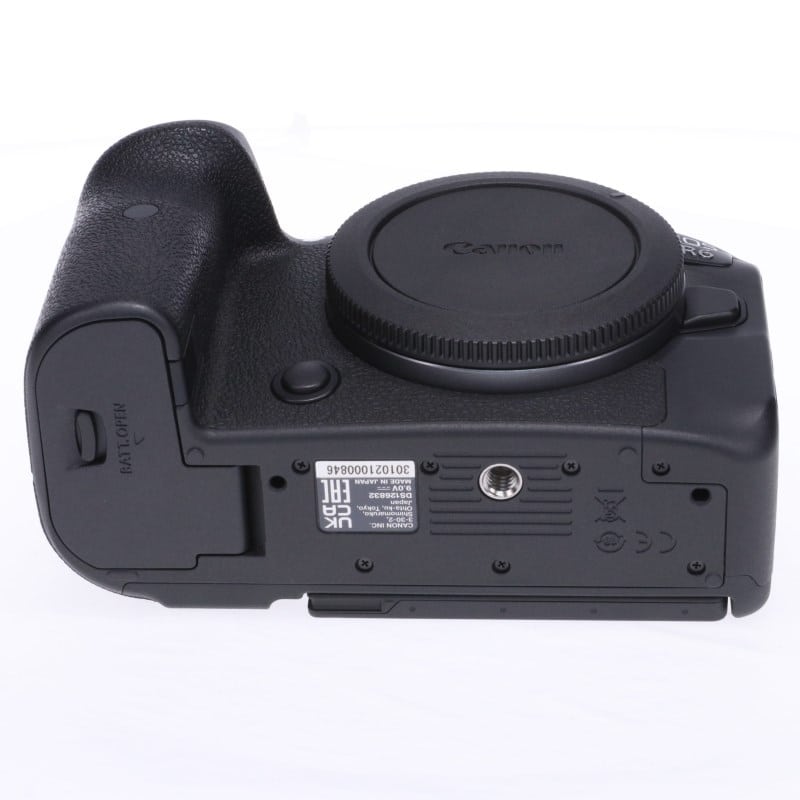 EOS R6 ボディー