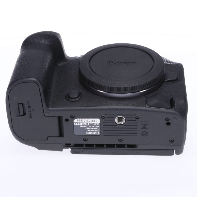 EOS R5 Mark II ボディー