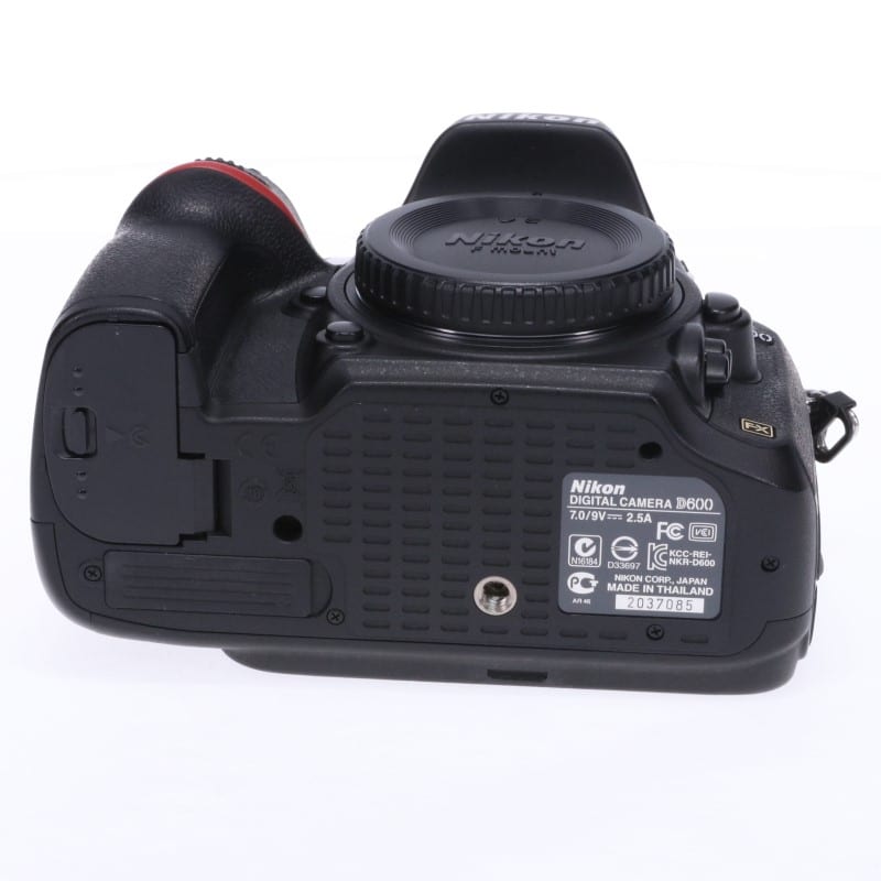 D600 ボディ