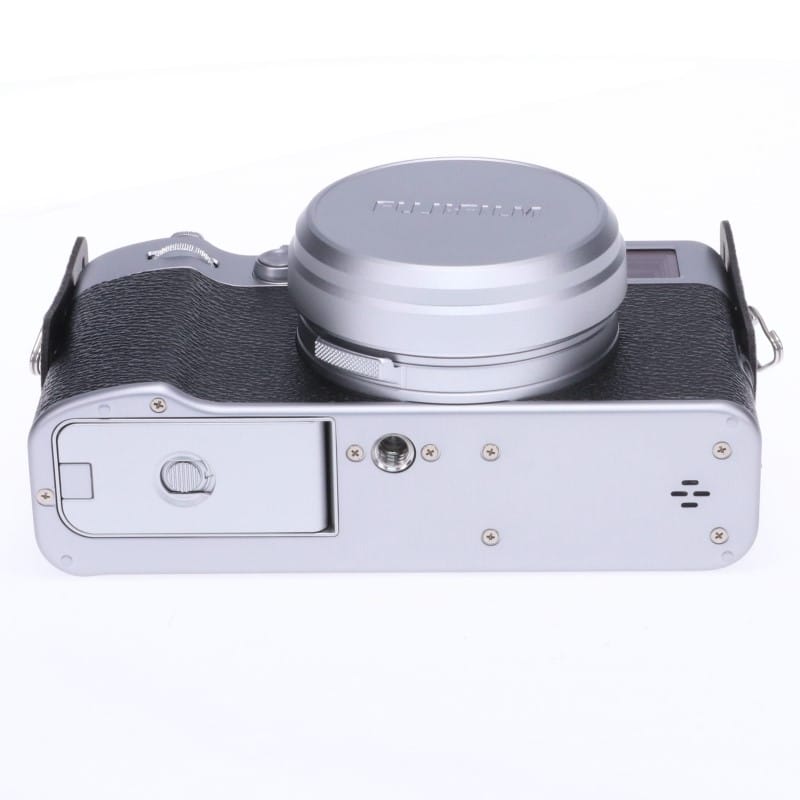 FUJIFILM X100VI シルバー 日英二言語モデル
