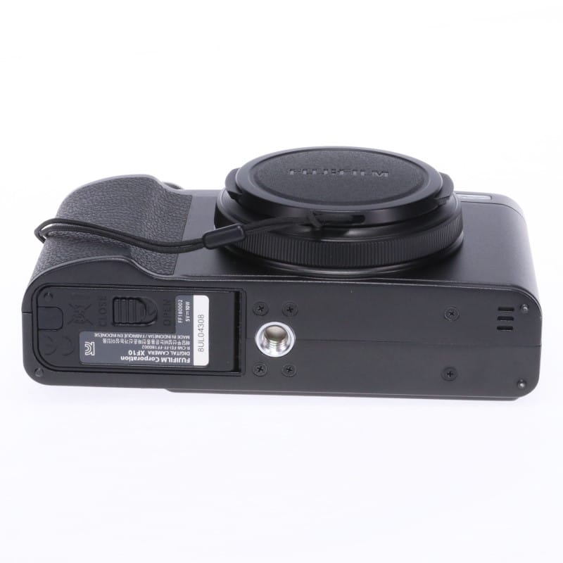 FUJIFILM XF10 ブラック