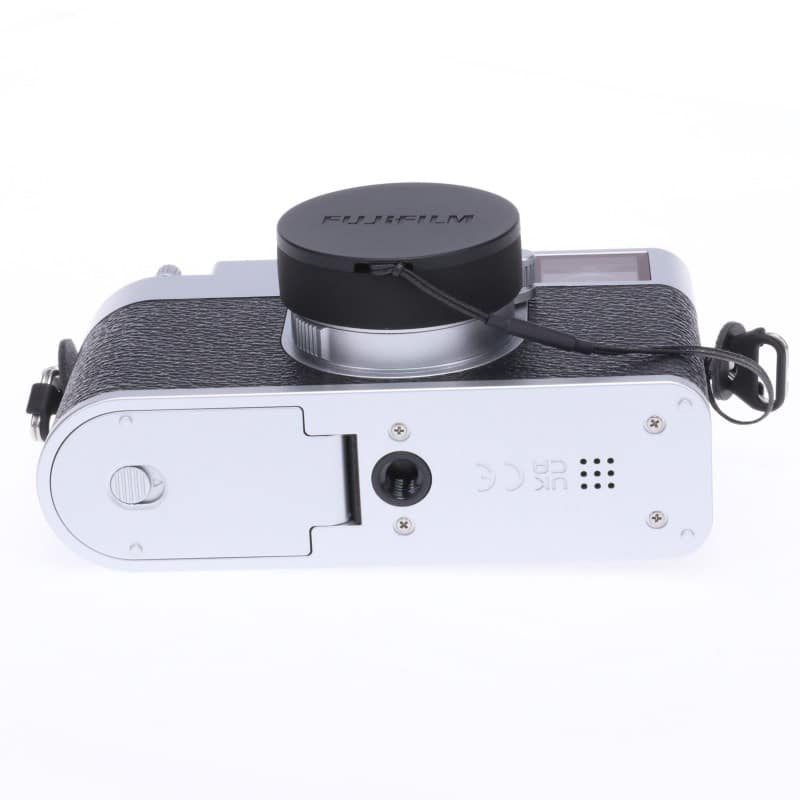 富士フイルム X half (FUJIFILM X-HF1) シルバー Aランク 中古｜フジヤ
