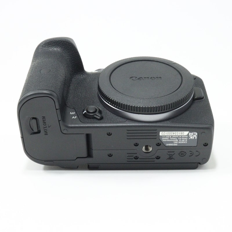 EOS R7